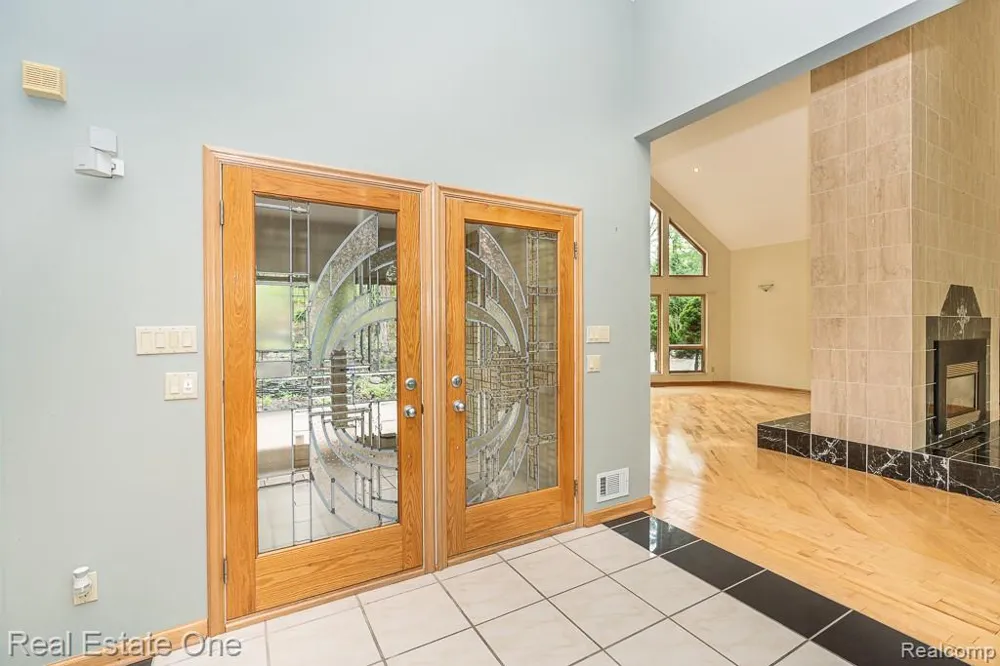 2670 Spring Grove Drive Genoa Township, MI 48114