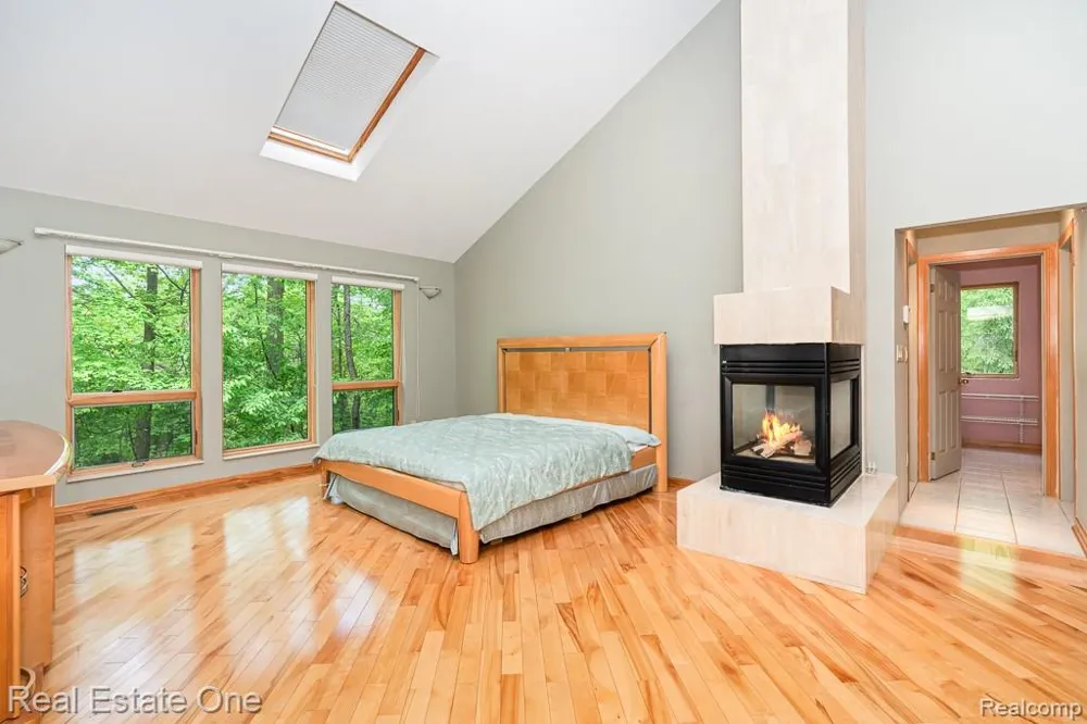 2670 Spring Grove Drive Genoa Township, MI 48114