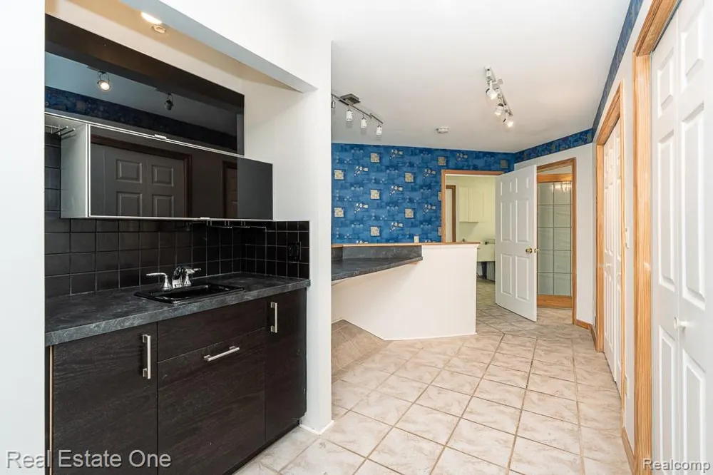 2670 Spring Grove Drive Genoa Township, MI 48114