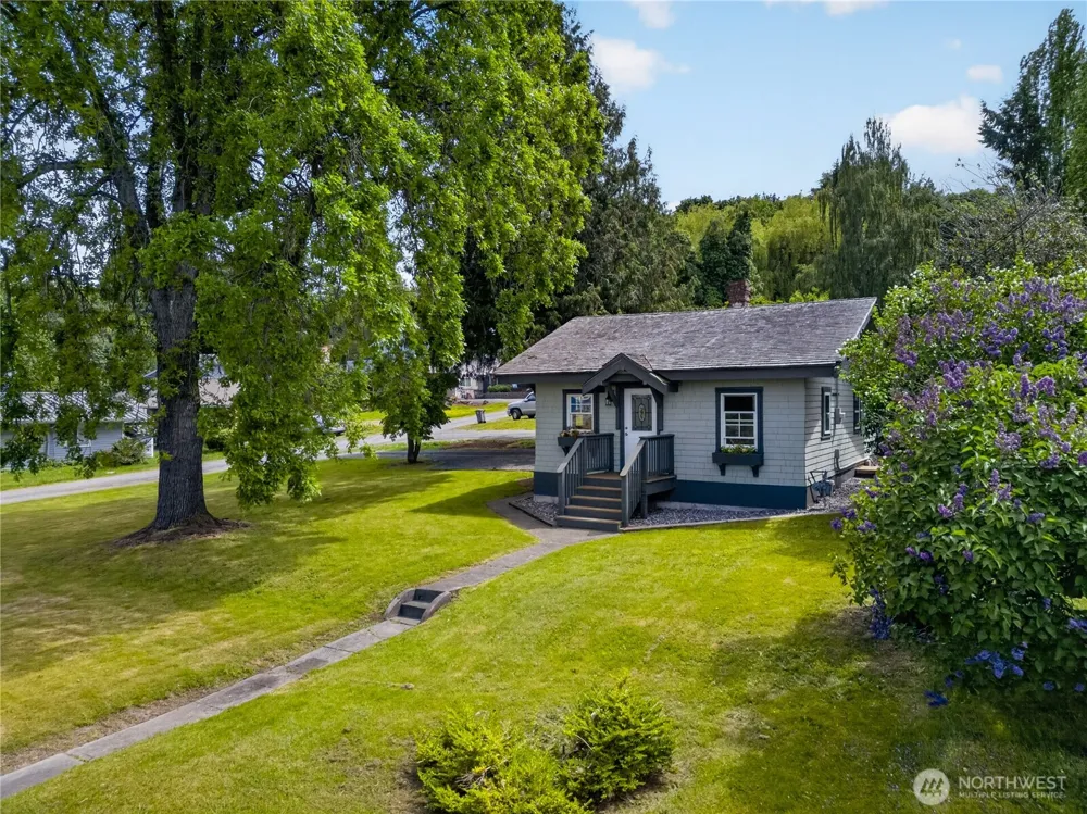 501 35th Street Anacortes, WA 98221