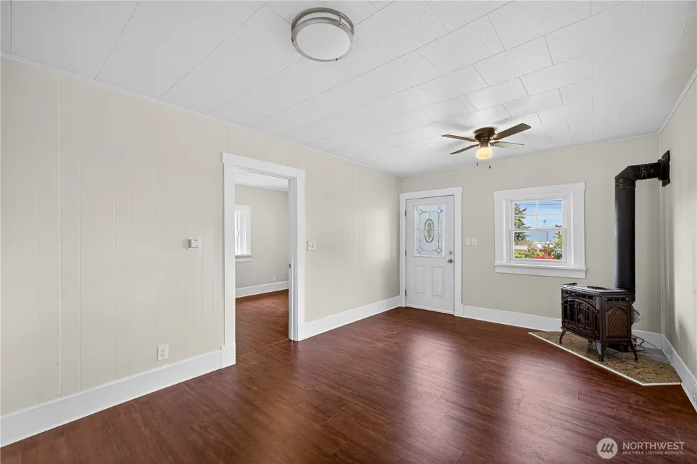 501 35th Street Anacortes, WA 98221