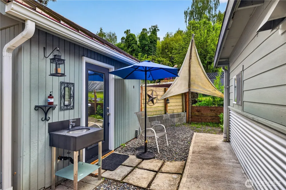 501 35th Street Anacortes, WA 98221