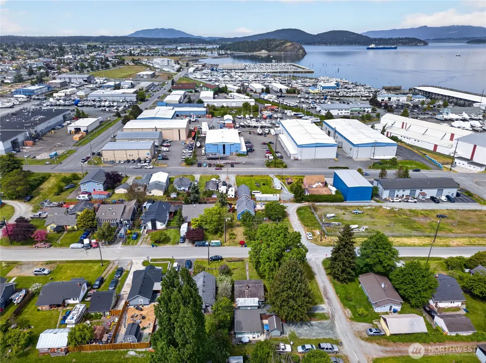 501 35th Street Anacortes, WA 98221