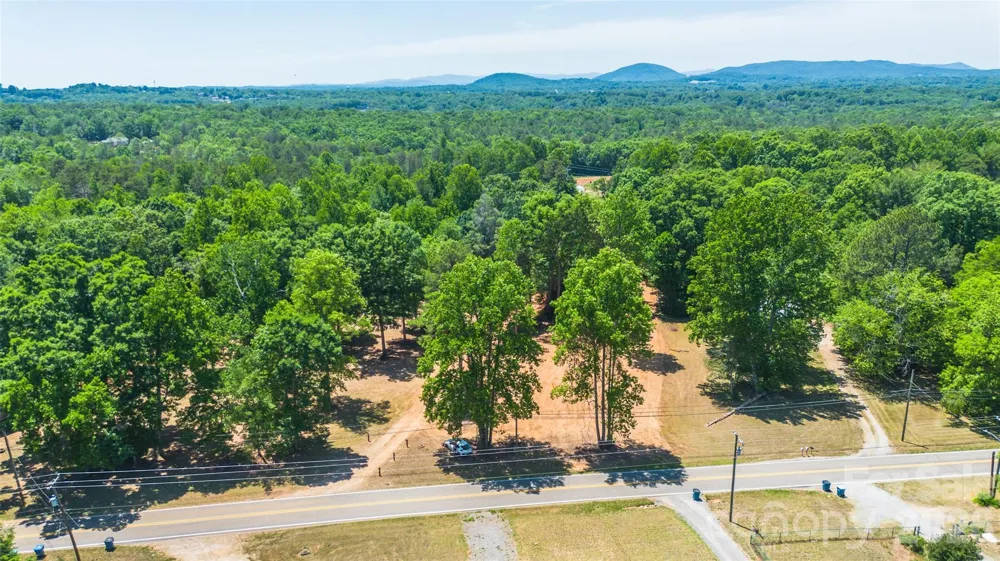00 Cape Hickory Road Hickory, NC 28601