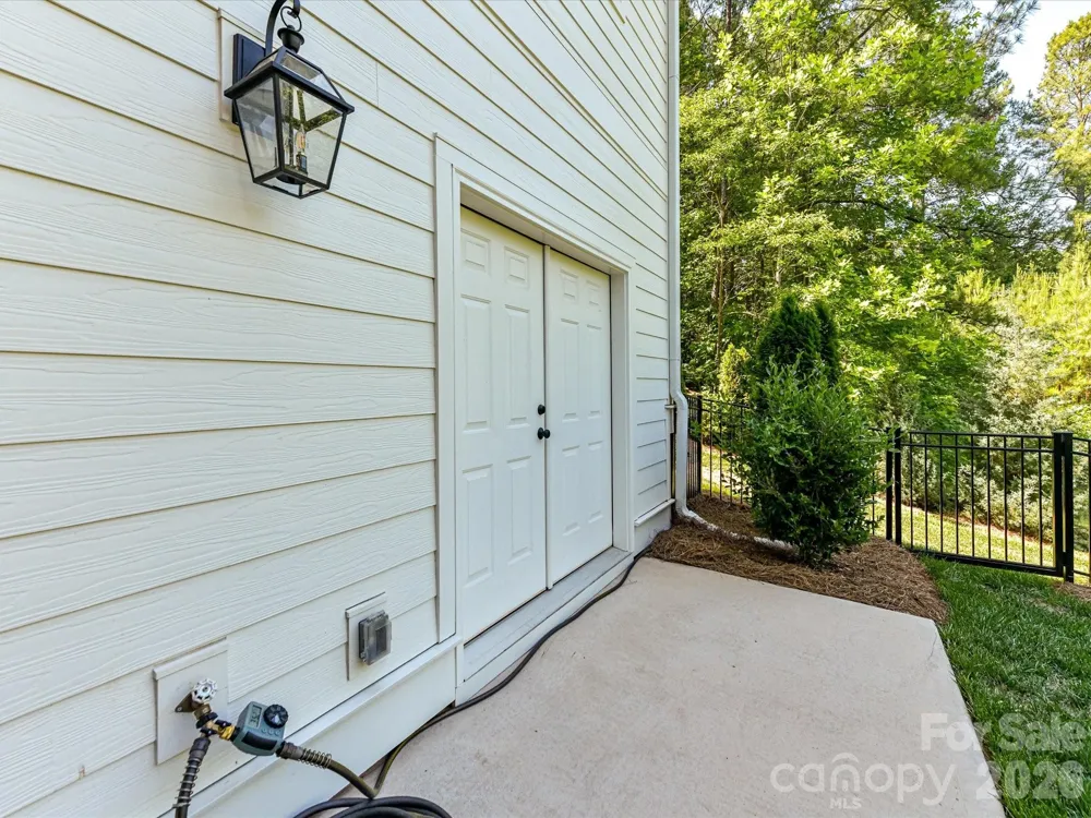 202 Streamwood Road Troutman, NC 28166