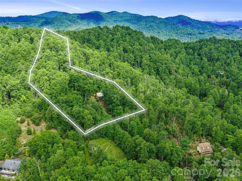 357 Rosewood Lane Burnsville, NC 28714