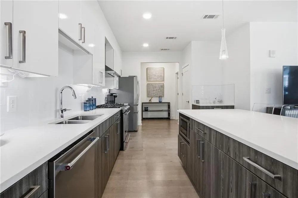 775 Juniper Street NE #207 Atlanta, GA 30308
