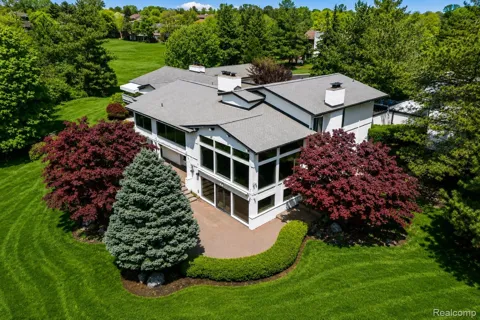 1762 Saint Johns Court