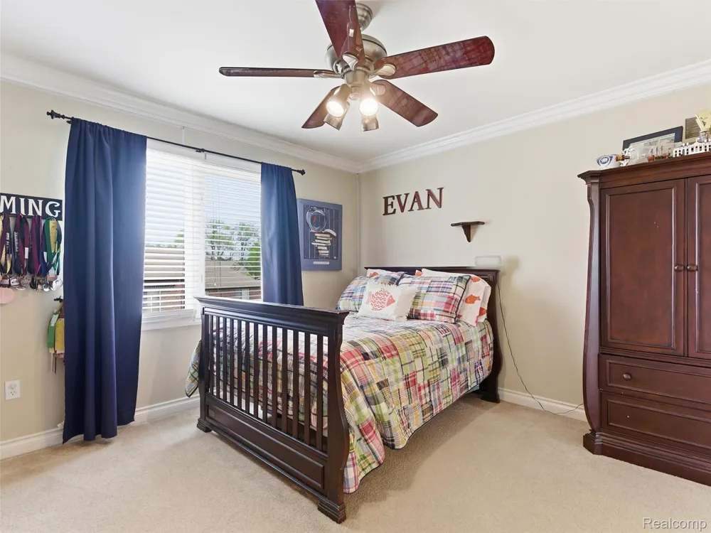 7305 Acadia Court Washington Township, MI 48095