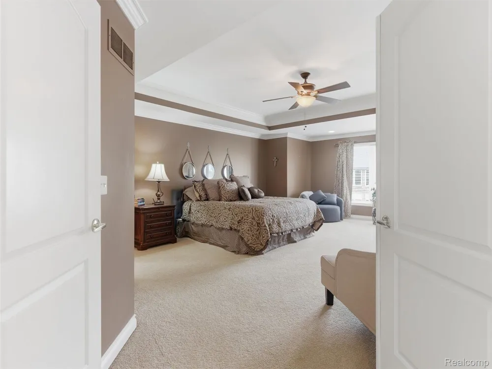 7305 Acadia Court Washington Township, MI 48095