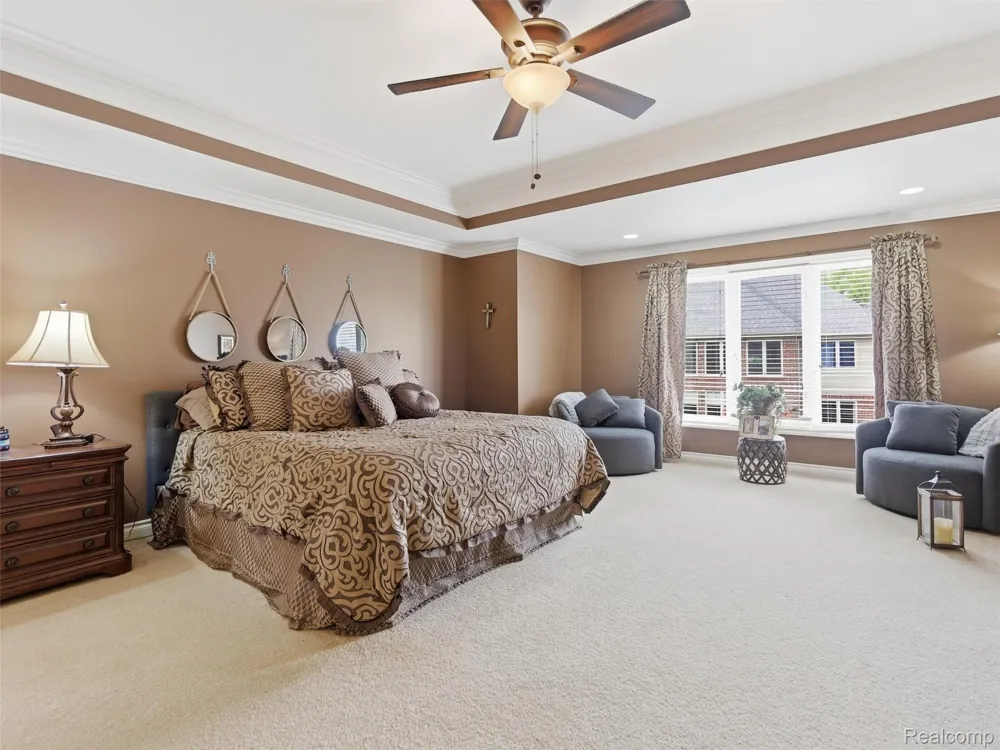 7305 Acadia Court Washington Township, MI 48095