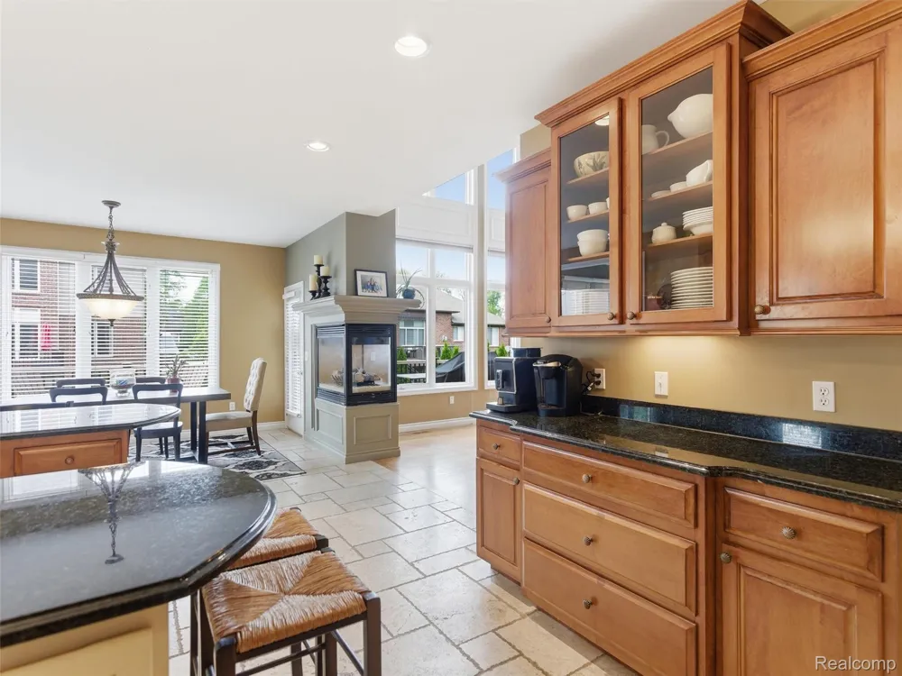 7305 Acadia Court Washington Township, MI 48095