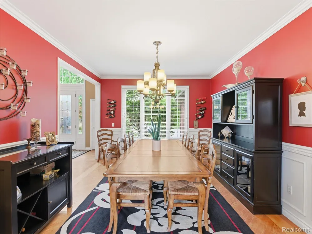 7305 Acadia Court Washington Township, MI 48095