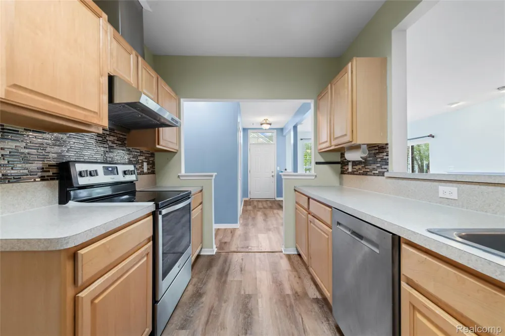 16836 Dover Drive Northville Township, MI 48168