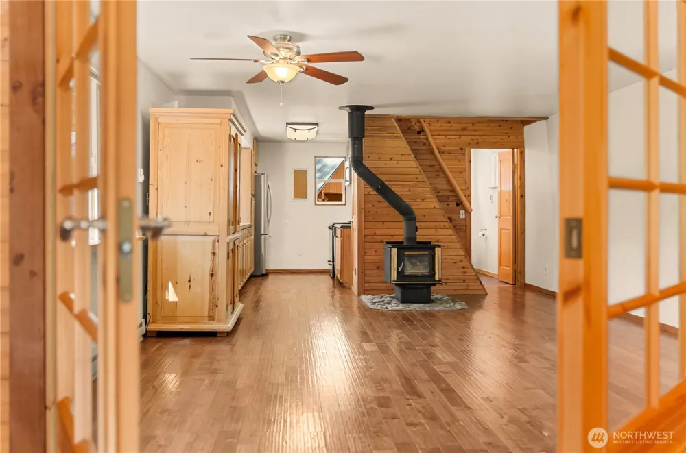 13 Littel Road Mazama, WA 98833