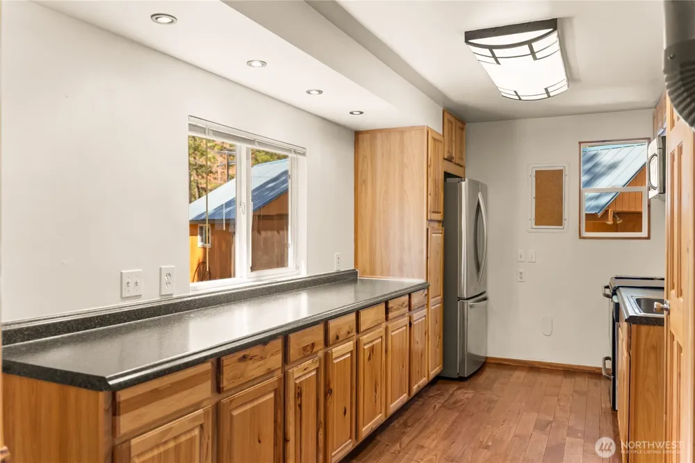 13 Littel Road Mazama, WA 98833