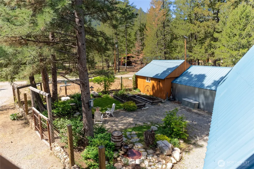 13 Littel Road Mazama, WA 98833
