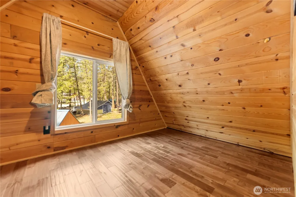 13 Littel Road Mazama, WA 98833