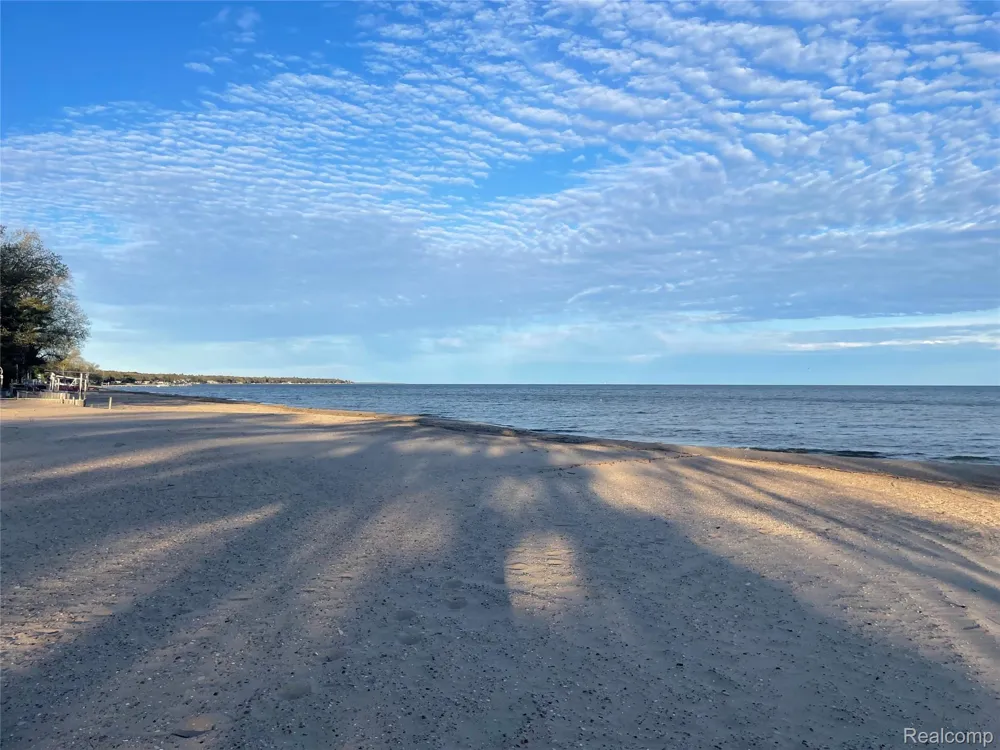 Oakridge Drive Sims Township, MI 48703