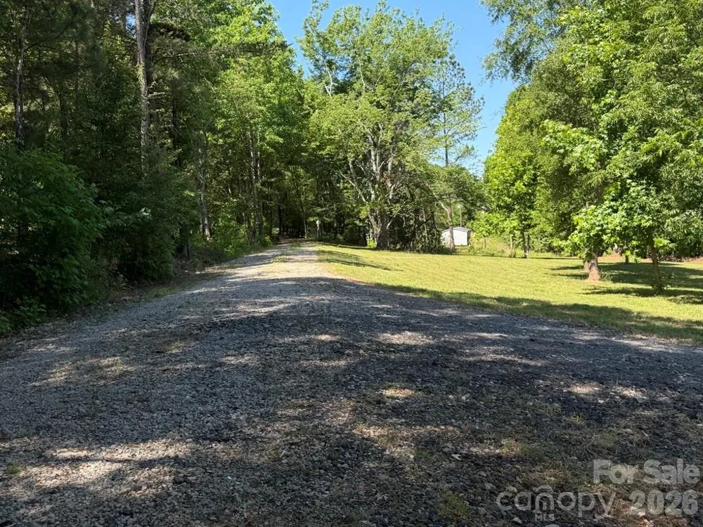 365 Guernsey Lane Roebuck, SC 29376