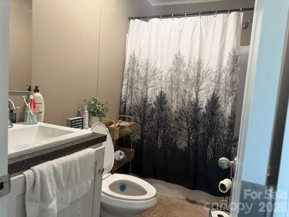 365 Guernsey Lane Roebuck, SC 29376