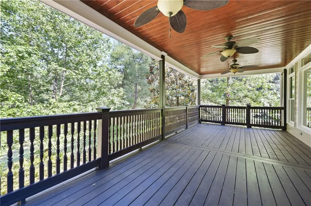 13 Royal Lake Drive SE Cartersville, GA 30120