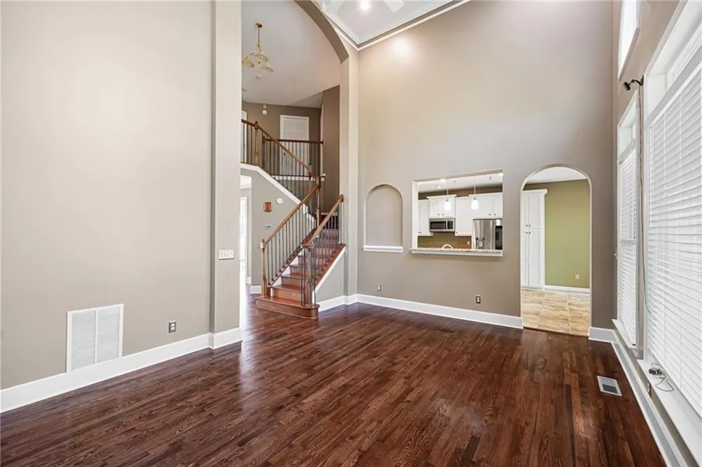 13 Royal Lake Drive SE Cartersville, GA 30120