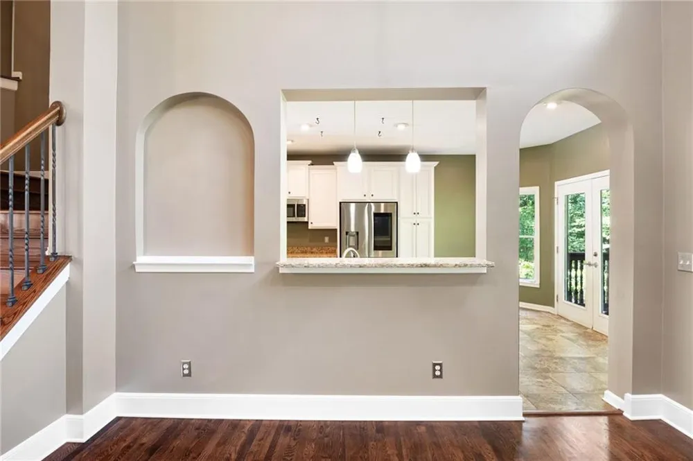 13 Royal Lake Drive SE Cartersville, GA 30120