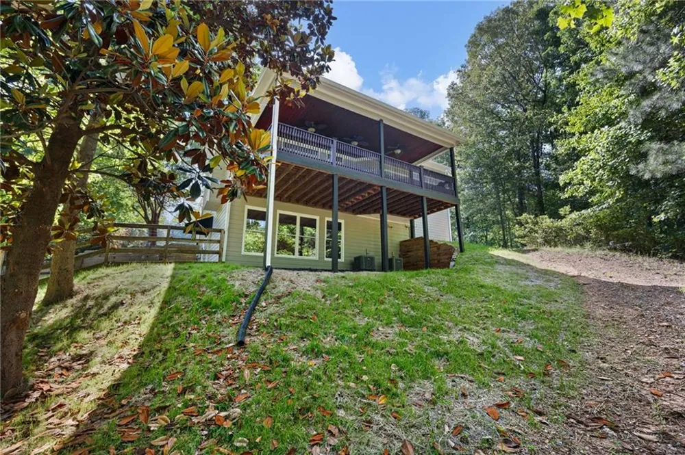 13 Royal Lake Drive SE Cartersville, GA 30120