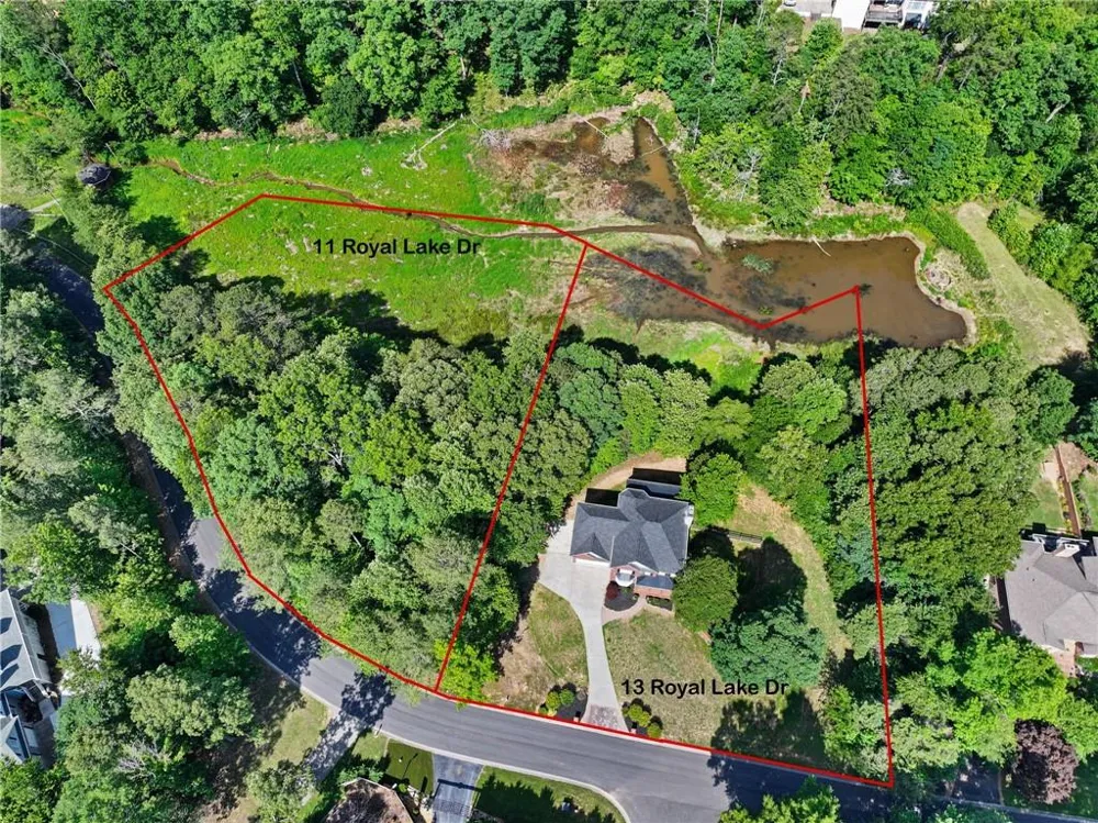 13 Royal Lake Drive SE Cartersville, GA 30120