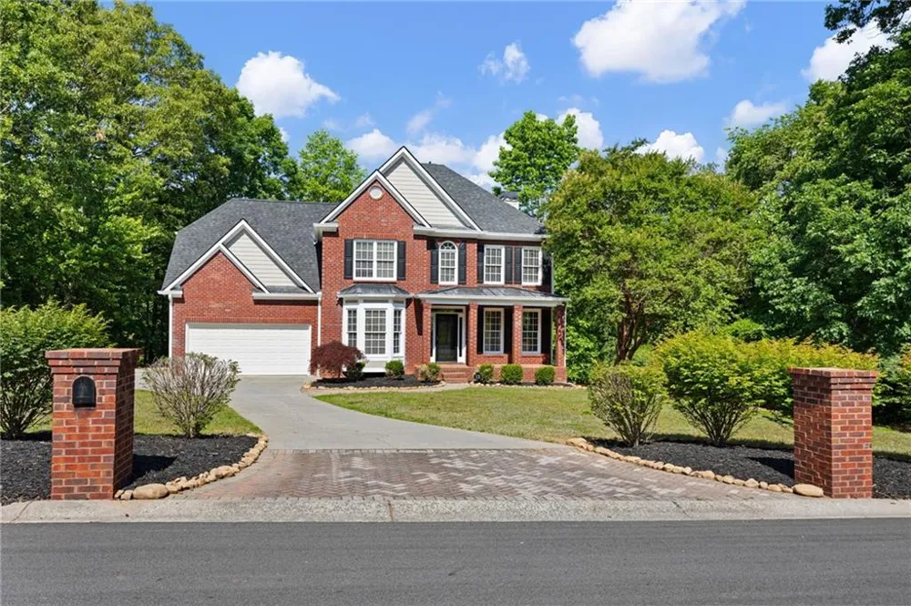 13 Royal Lake Drive SE Cartersville, GA 30120