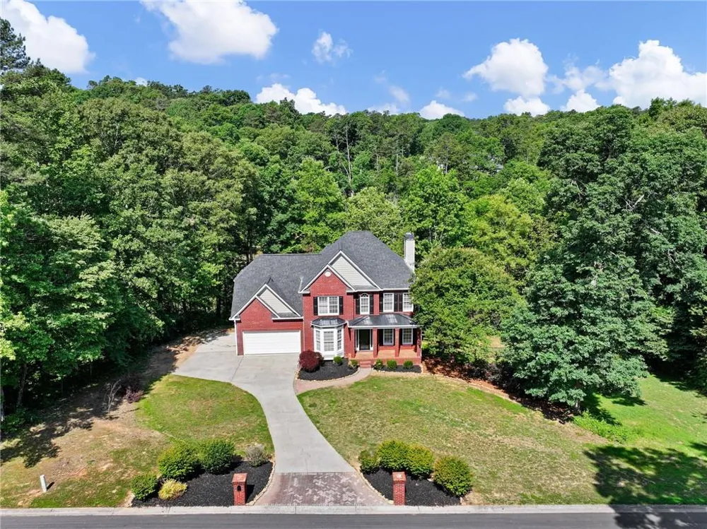 13 Royal Lake Drive SE Cartersville, GA 30120