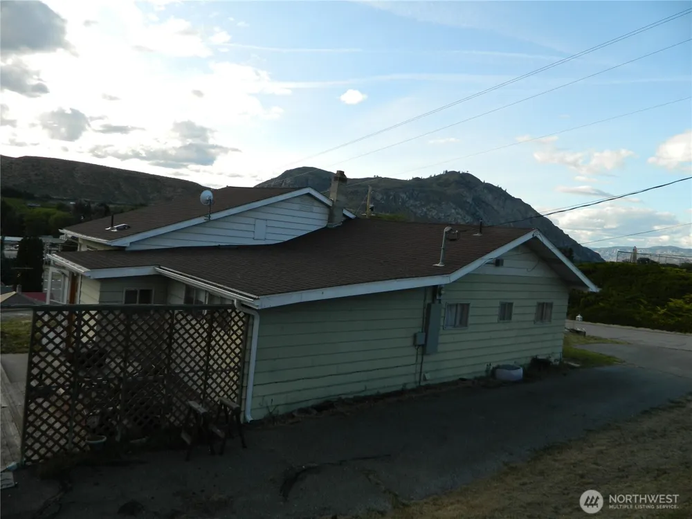 110 1st Street E Tonasket, WA 98855