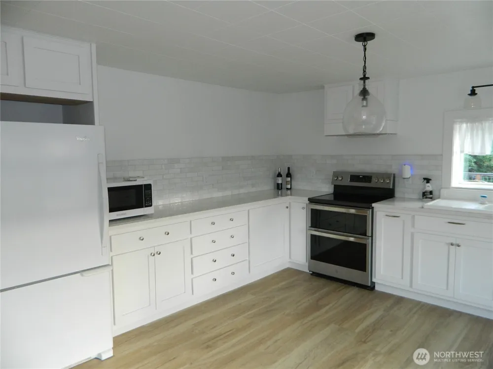 110 1st Street E Tonasket, WA 98855