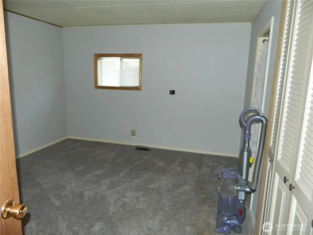 110 1st Street E Tonasket, WA 98855