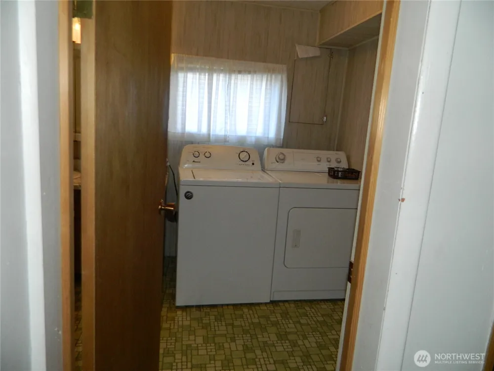 110 1st Street E Tonasket, WA 98855