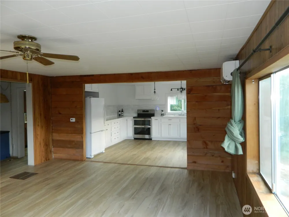 110 1st Street E Tonasket, WA 98855