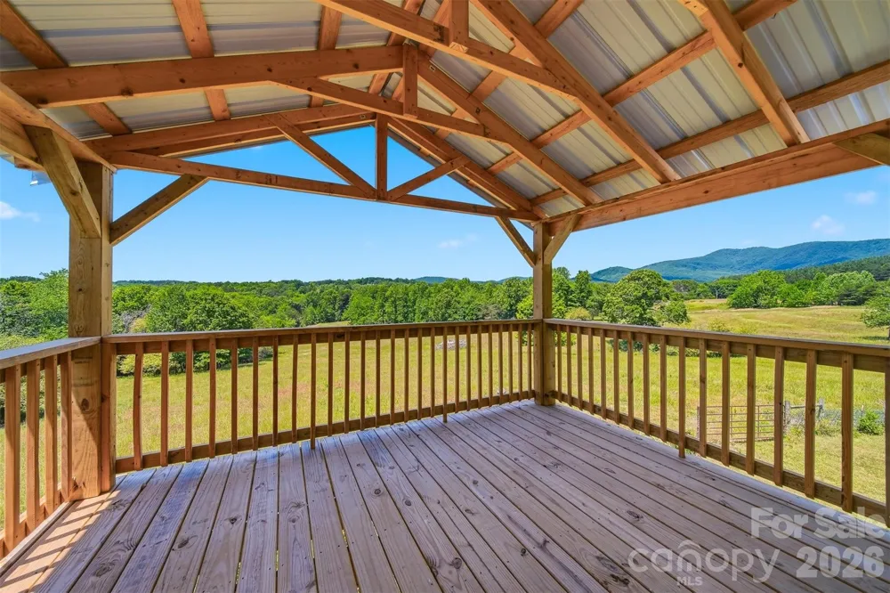 301 Corinth Church Circle Casar, NC 28620