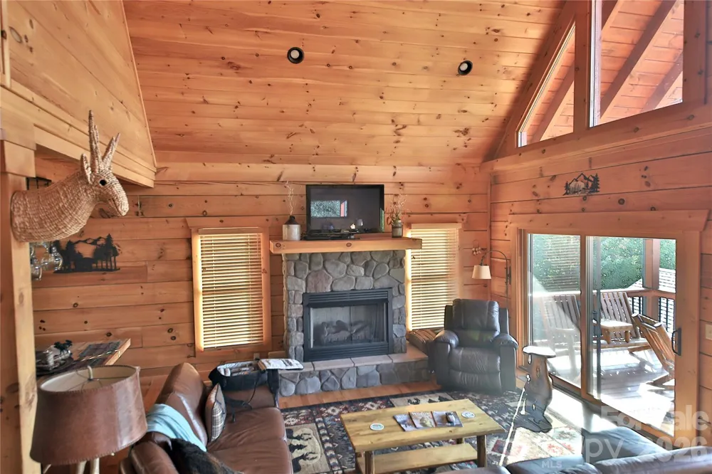 53 Osprey Lane Nebo, NC 28761