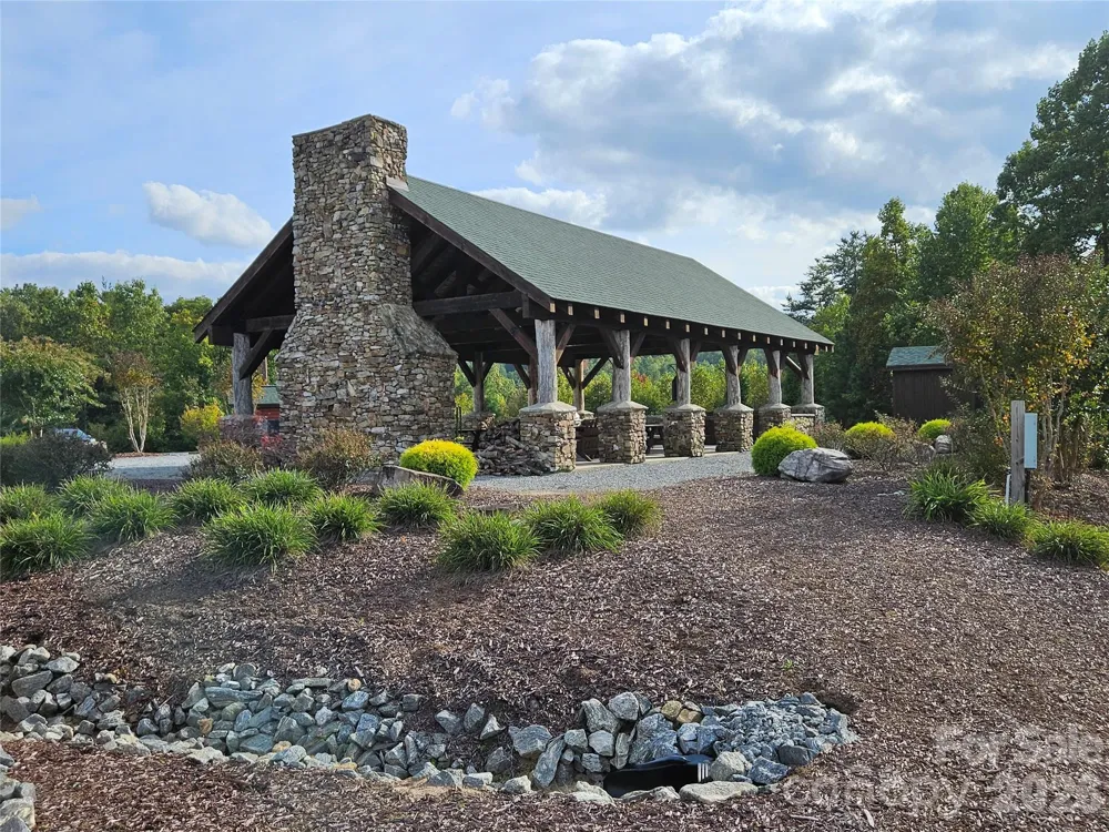53 Osprey Lane Nebo, NC 28761