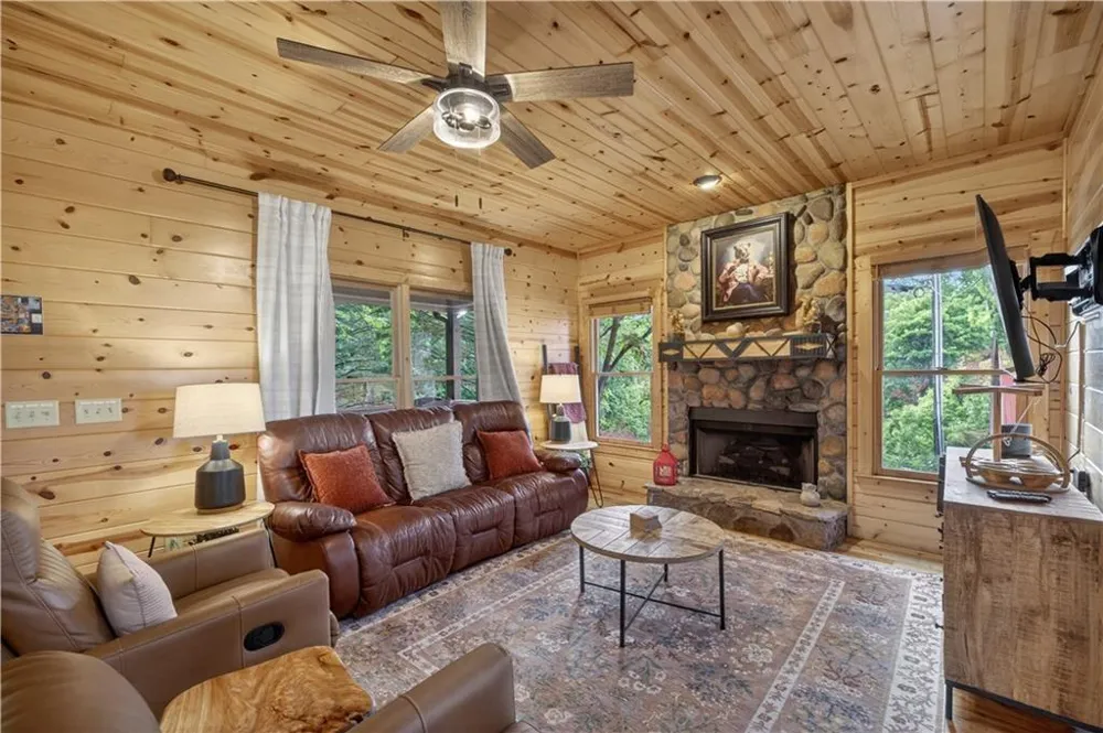170 Wildwood Court Ellijay, GA 30540