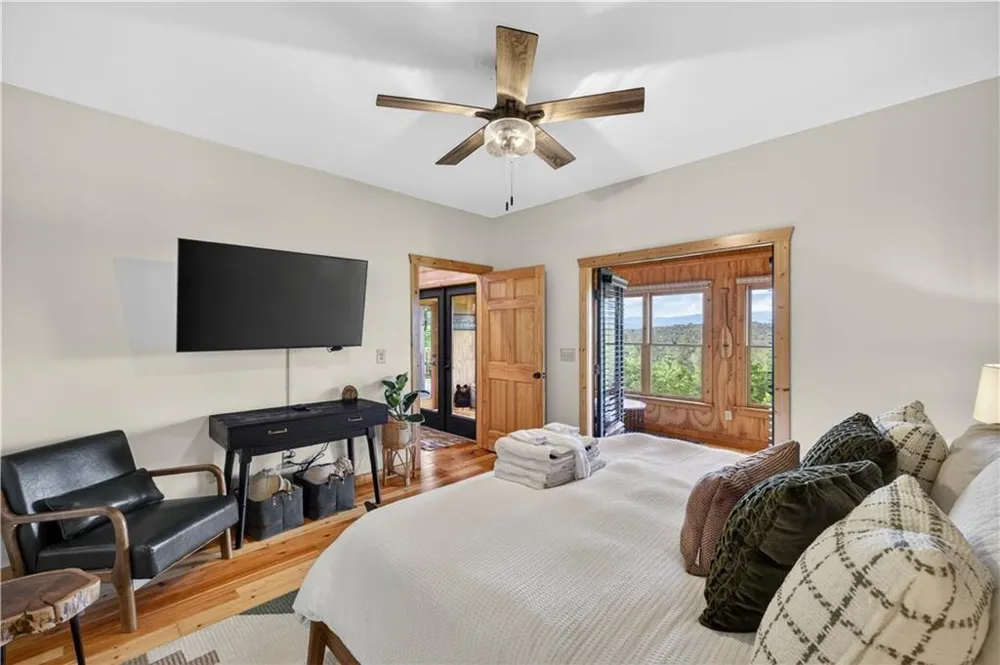 170 Wildwood Court Ellijay, GA 30540