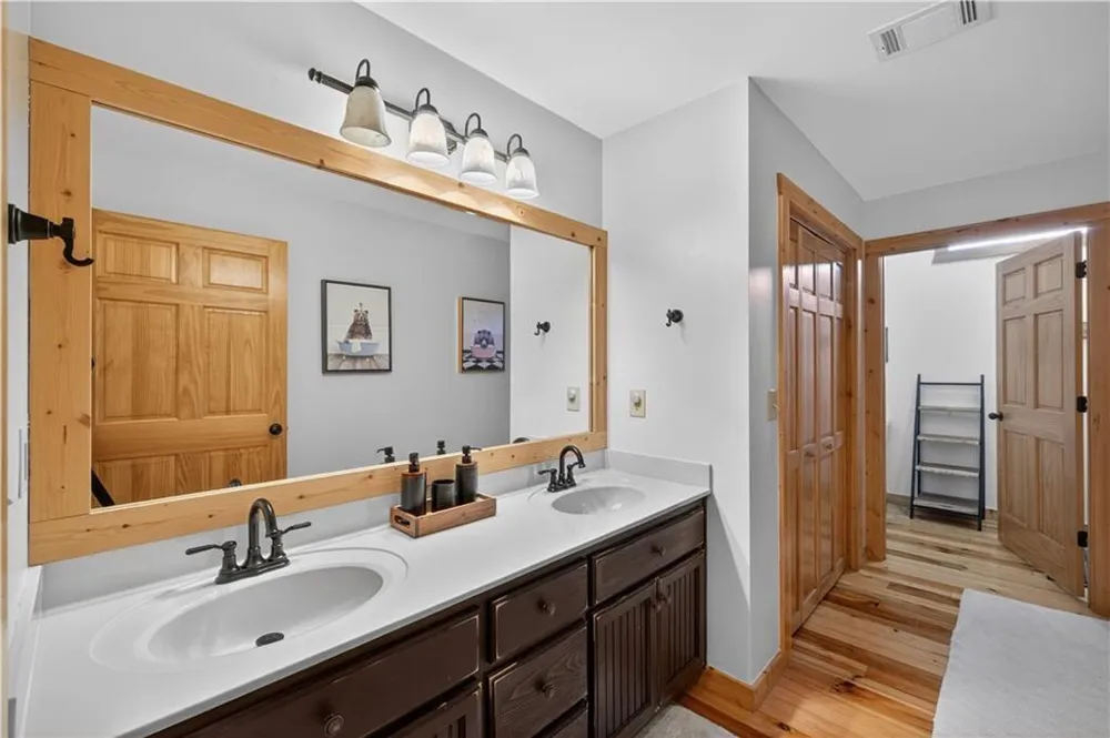 170 Wildwood Court Ellijay, GA 30540