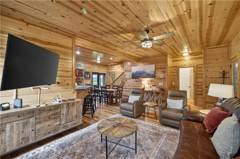 170 Wildwood Court Ellijay, GA 30540