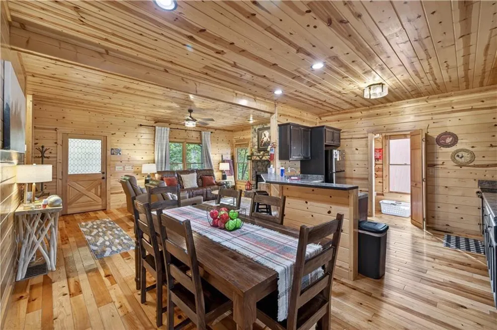 170 Wildwood Court Ellijay, GA 30540