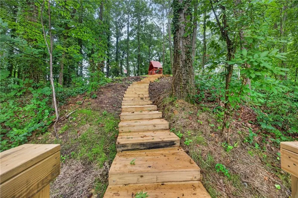 6387 Towhee Way Morrow, GA 30260