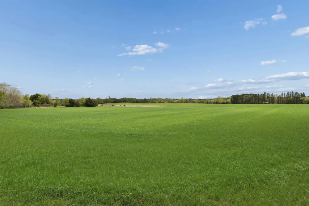 PART NW1/4 of SW1/4 ACRES located in Section 23 Jordan, MN 55352