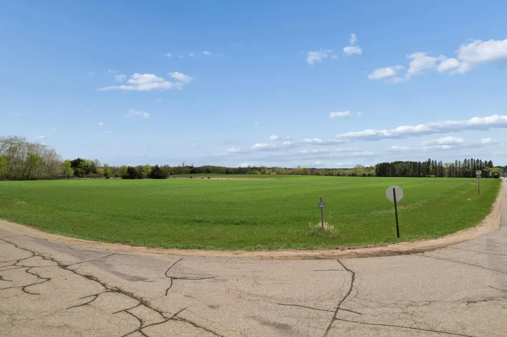 PART NW1/4 of SW1/4 ACRES located in Section 23 Jordan, MN 55352