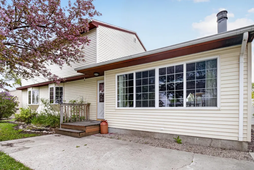 729 7th Street S Breckenridge, MN 56520