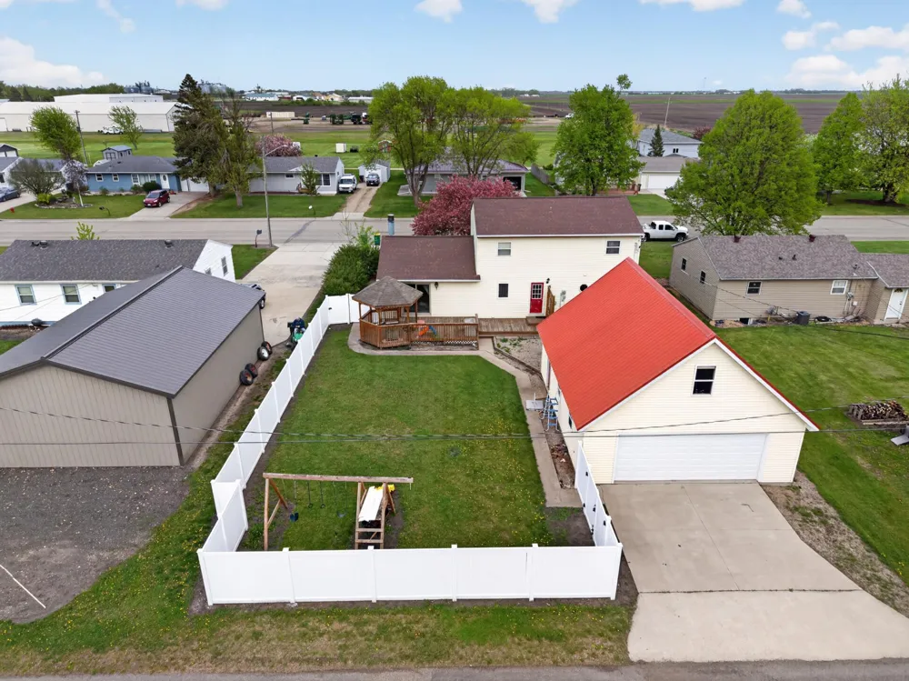 729 7th Street S Breckenridge, MN 56520